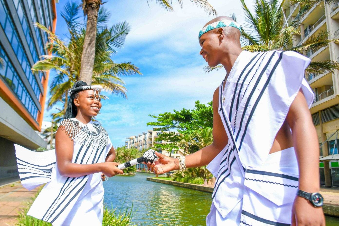 akupende kupita kiasi